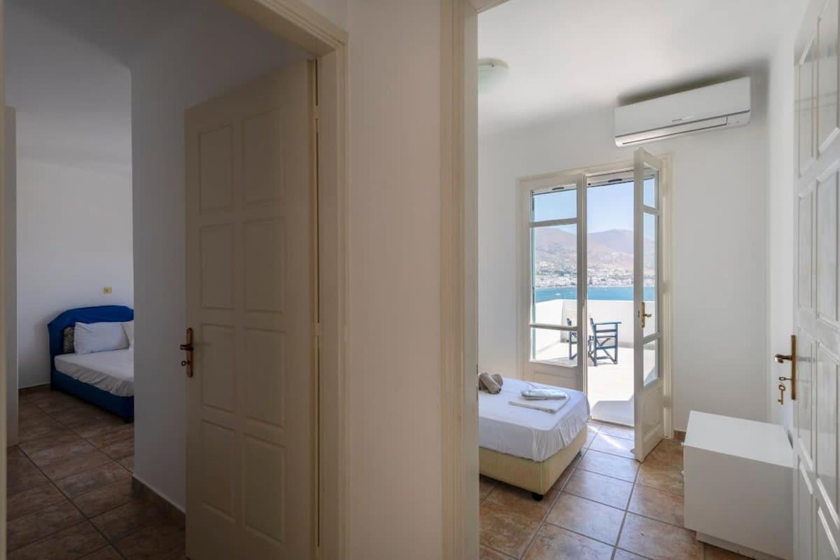 فيلا Parikia Cove Mansion المظهر الخارجي الصورة