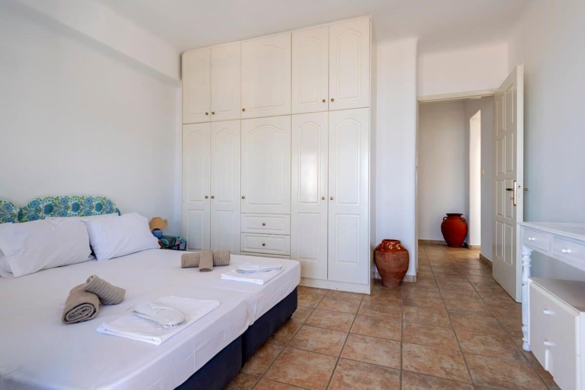 فيلا Parikia Cove Mansion المظهر الخارجي الصورة